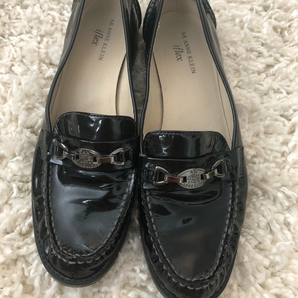 Anne Klein Black Patent Leather Loafers Size 10